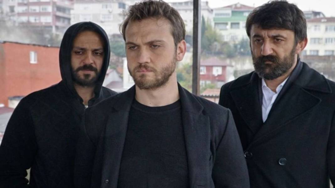 Çukur dizisinin yayın tarihi resmen belli oldu! Efsane oyuncu ile ekranlara geri dönüyor 2